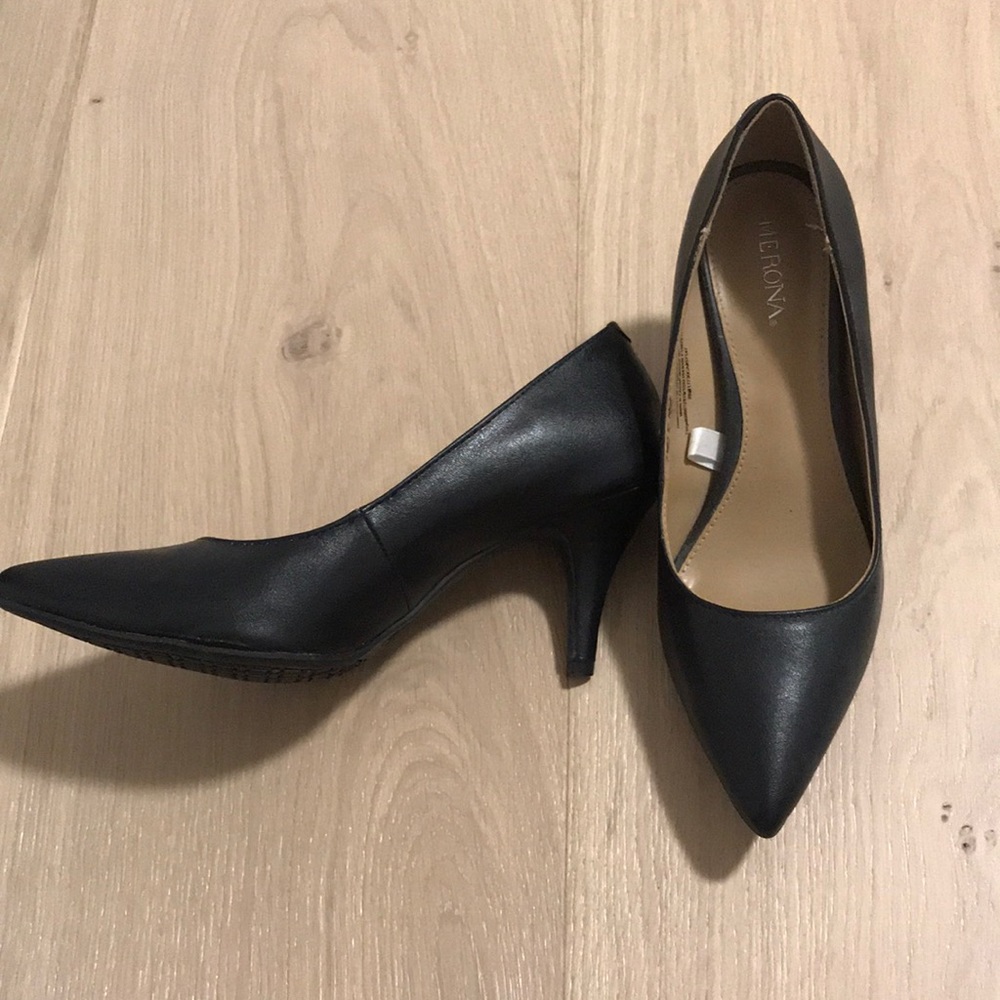 $5 ADD ON - Merona Heels in Black